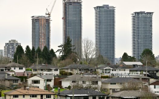 burnaby housing08 2