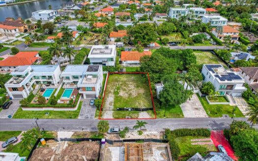 Land for sale in MIami Andrey Rossin Realty 19